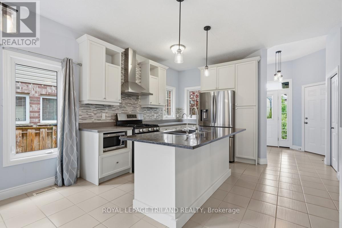 989 Roulston Crescent, London North, Ontario N6H 0E8 - Photo 9 - X13458184