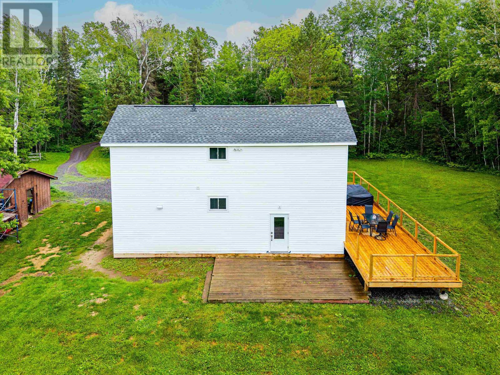 190 Cronk Rd, Kakabeka Falls, Ontario P0T 1W0 - Photo 10 - TB2601554