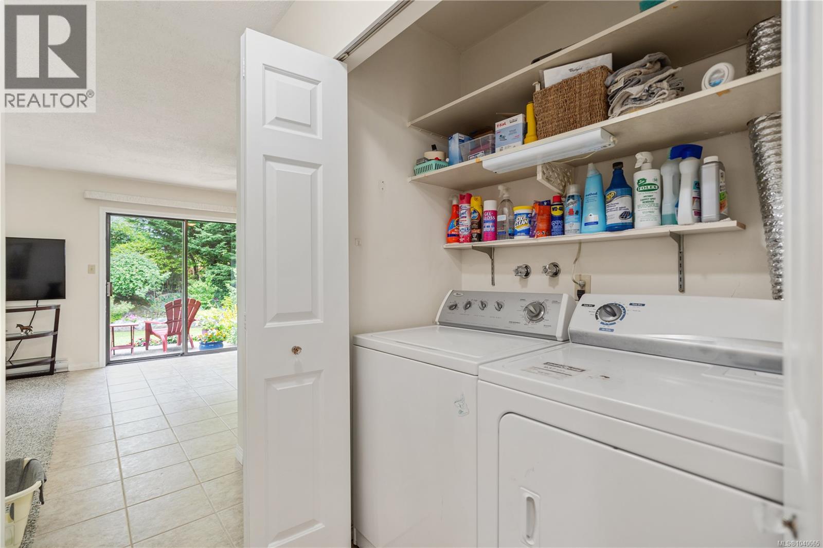 12 4041 Saanich Rd, Saanich, British Columbia  V8X 1Z2 - Photo 23 - 1040665