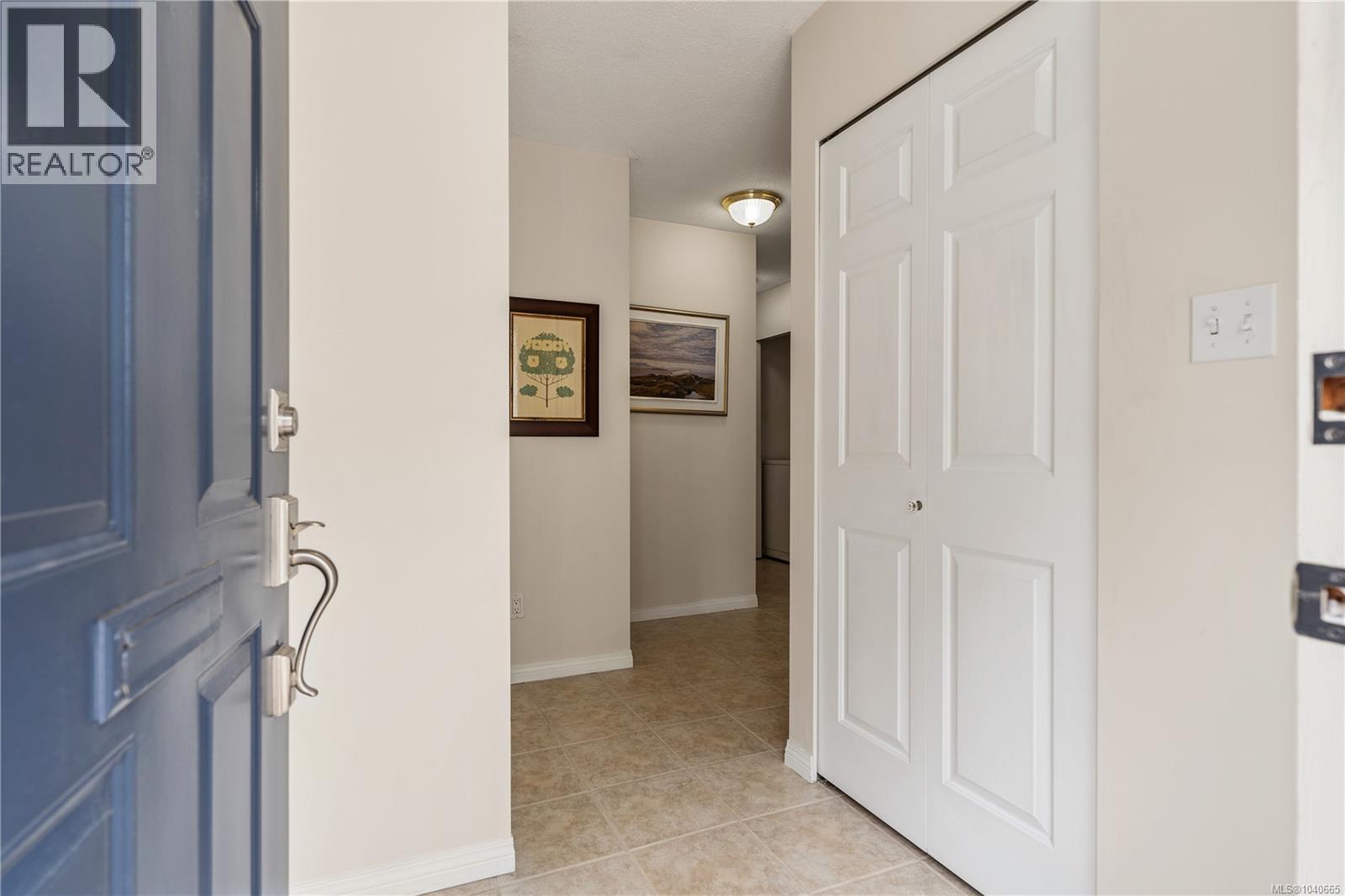 12 4041 Saanich Rd, Saanich, British Columbia  V8X 1Z2 - Photo 8 - 1040665