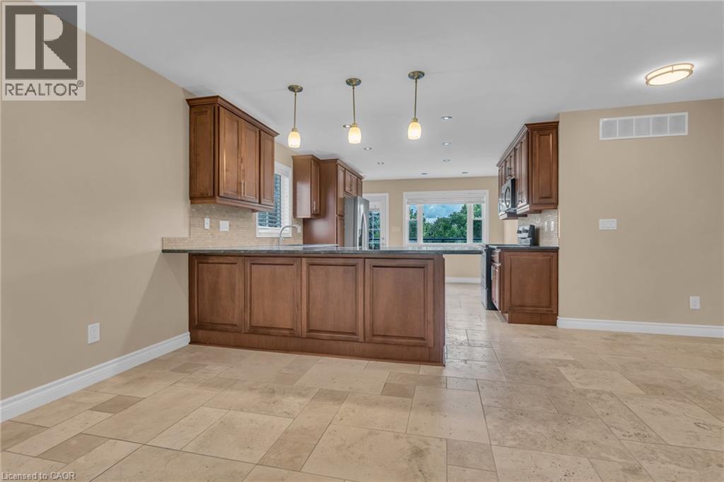 54 Pebble Beach Court, Woodstock, Ontario  N4S 8X2 - Photo 6 - 40840188