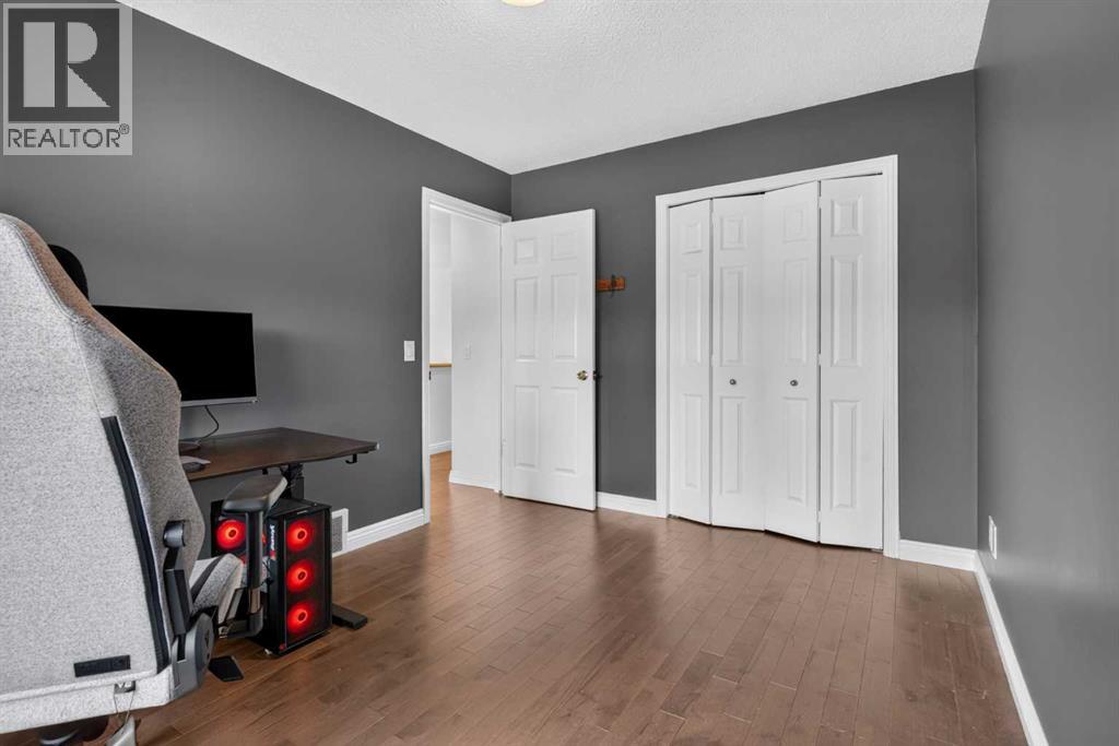 29 Sunset Close, Cochrane, Alberta  T4C 0B3 - Photo 27 - A2321676