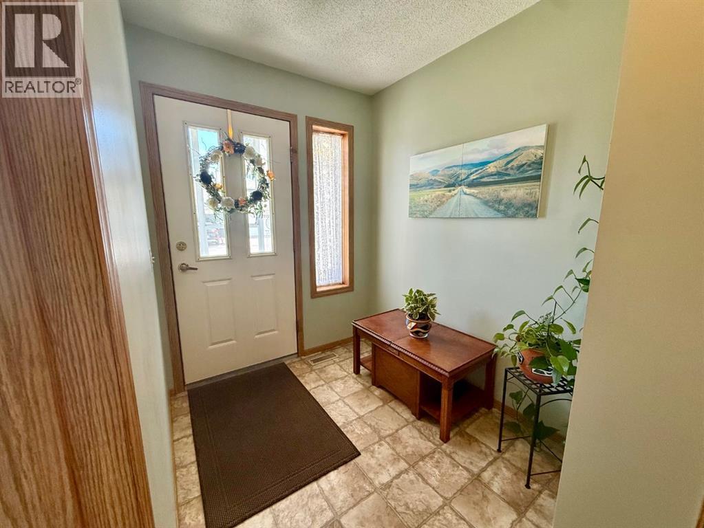 408 Freeman Way NW, High River, Alberta  T1V 1R2 - Photo 3 - A2321739