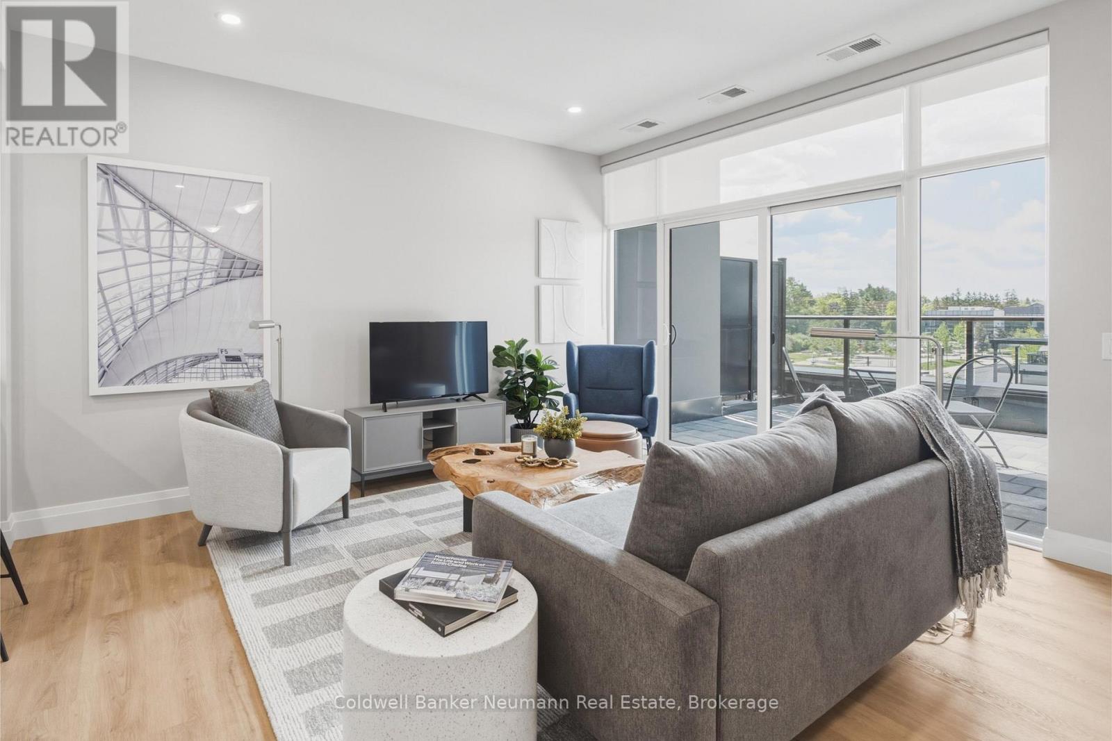 305 - 1882 GORDON STREET, Guelph, Ontario