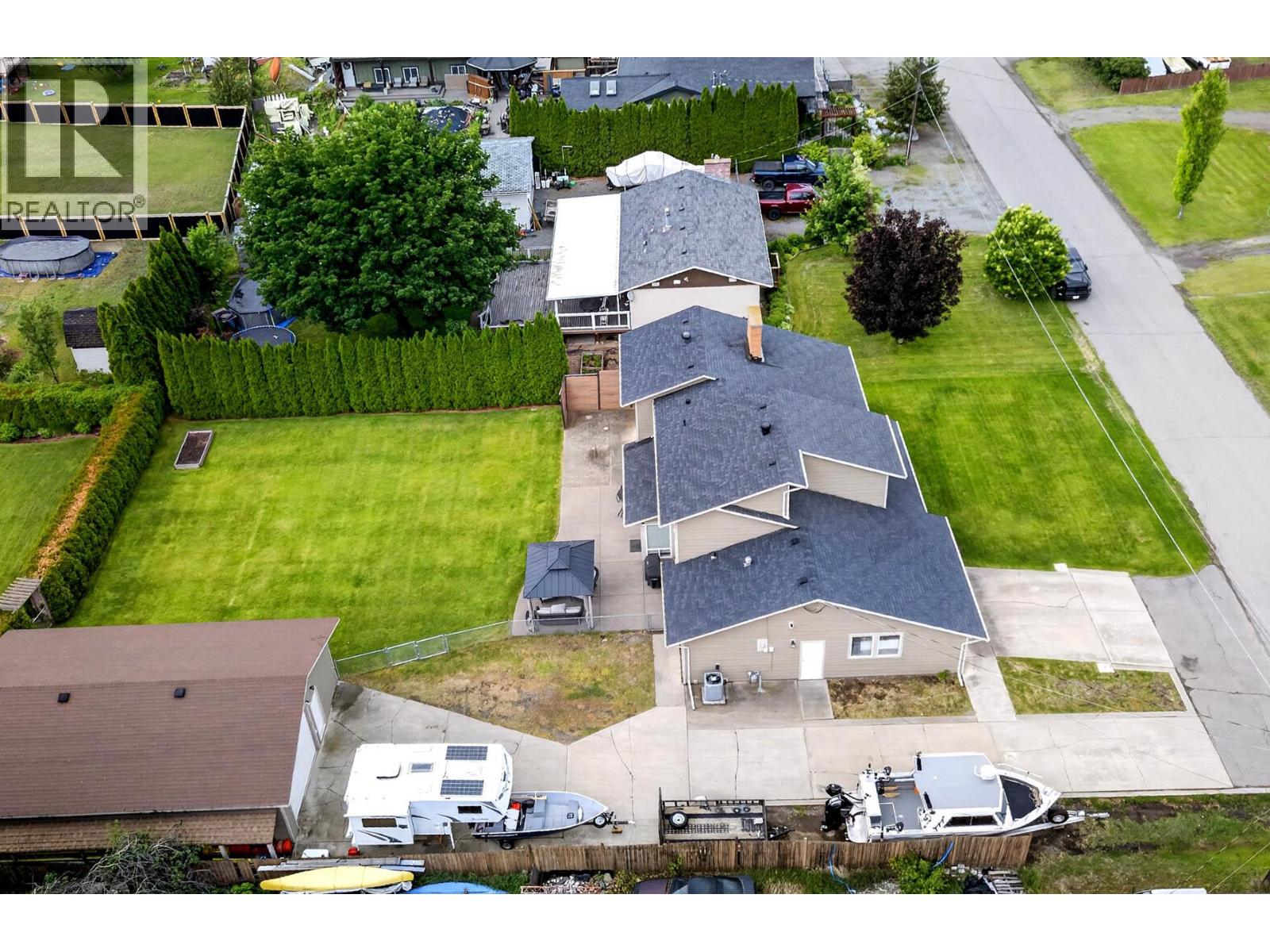 Listing image 64