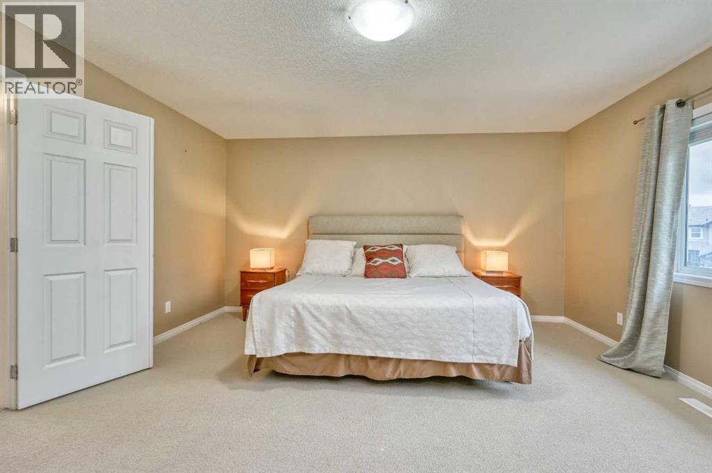 141 Royal Ridge Mount Nw, Calgary, Alberta  T3G 5Z2 - Photo 21 - A2322054