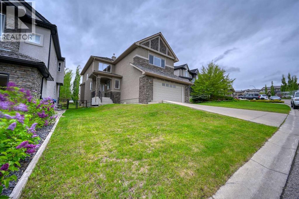 141 Royal Ridge Mount Nw, Calgary, Alberta  T3G 5Z2 - Photo 3 - A2322054