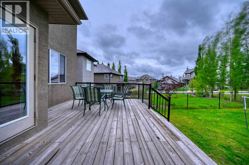 141 Royal Ridge Mount Nw, Calgary, Alberta  T3G 5Z2 - Photo 38 - A2322054