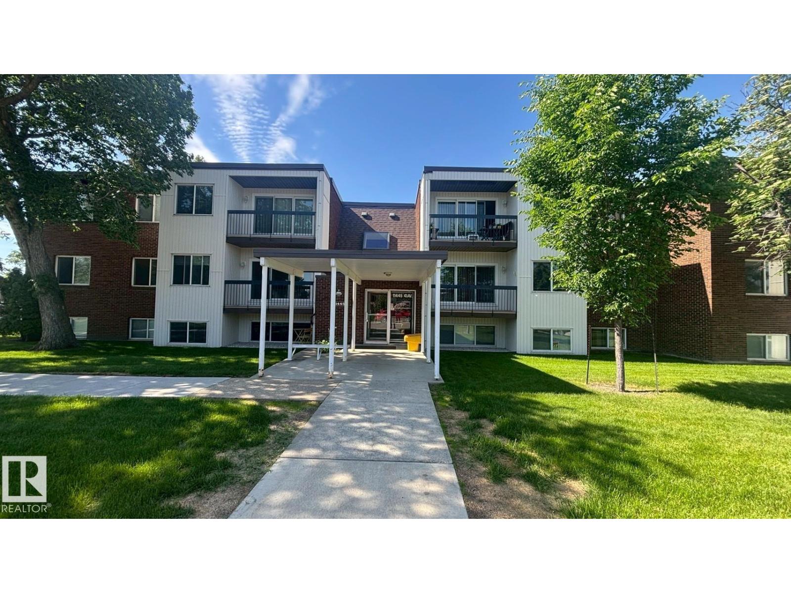 #203 11445 41 AV NW, Edmonton, Alberta