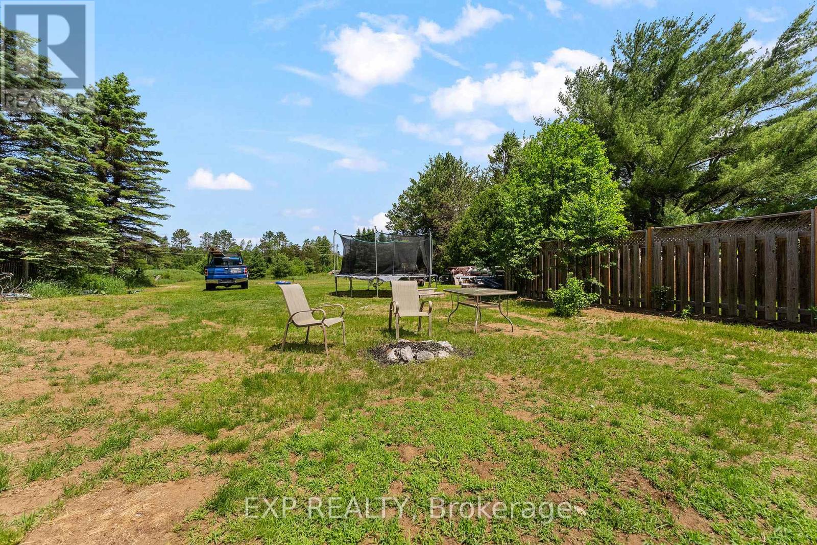 22 Lane Street, Madawaska Valley, Ontario  K0J 1B0 - Photo 3 - X13458194