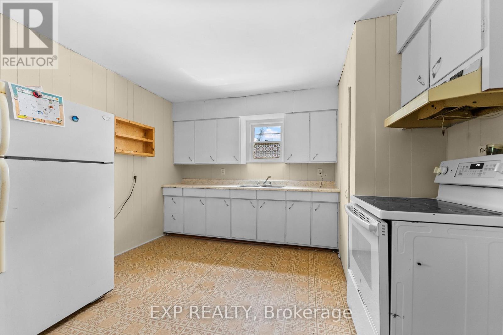 22 Lane Street, Madawaska Valley, Ontario  K0J 1B0 - Photo 9 - X13458194