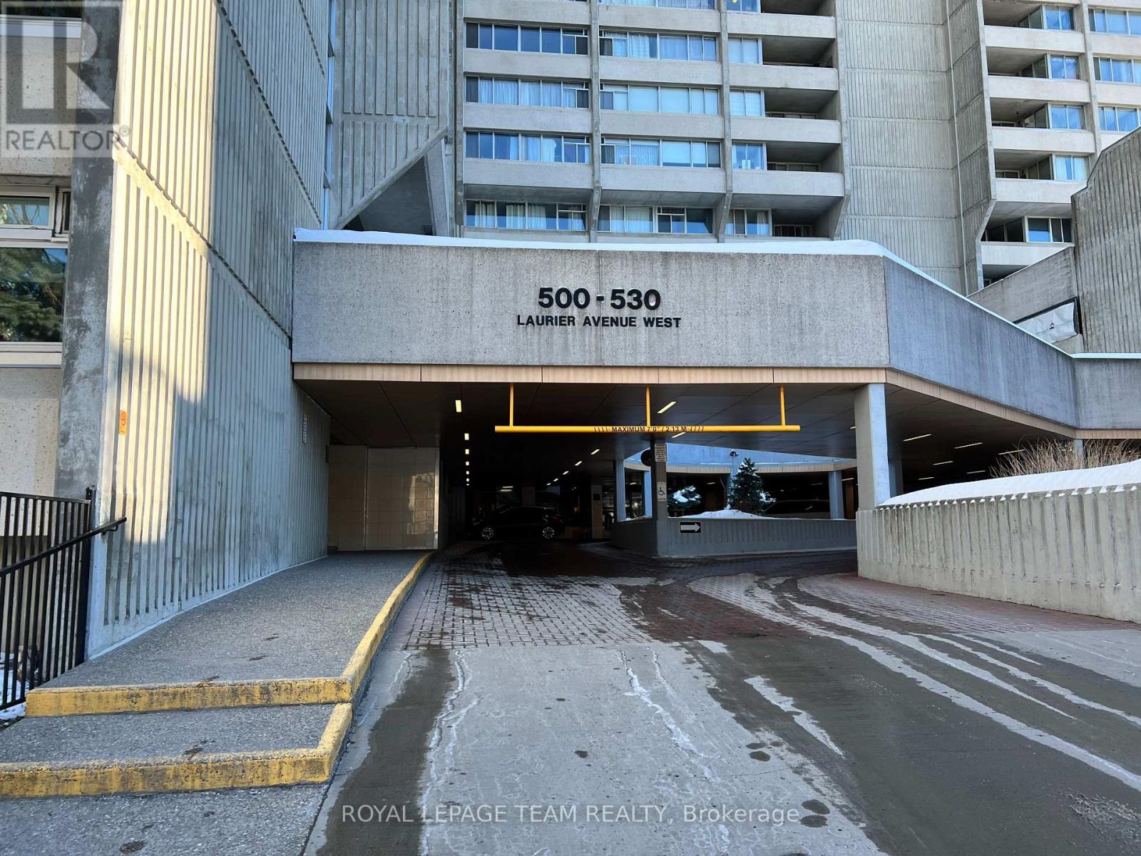 Ottawa Centre Apartment for sale:  2 bedroom 800 sq.ft. (Listed 2026-06-17)