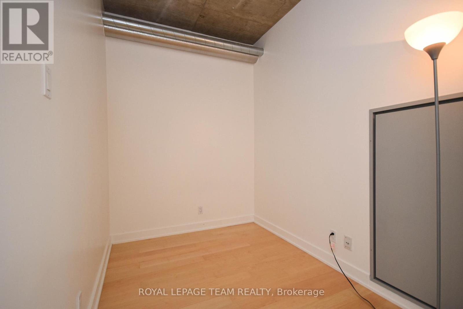 726 - 349 Mcleod Street, Ottawa, Ontario K2P 0S1 - Photo 16 - X13458242