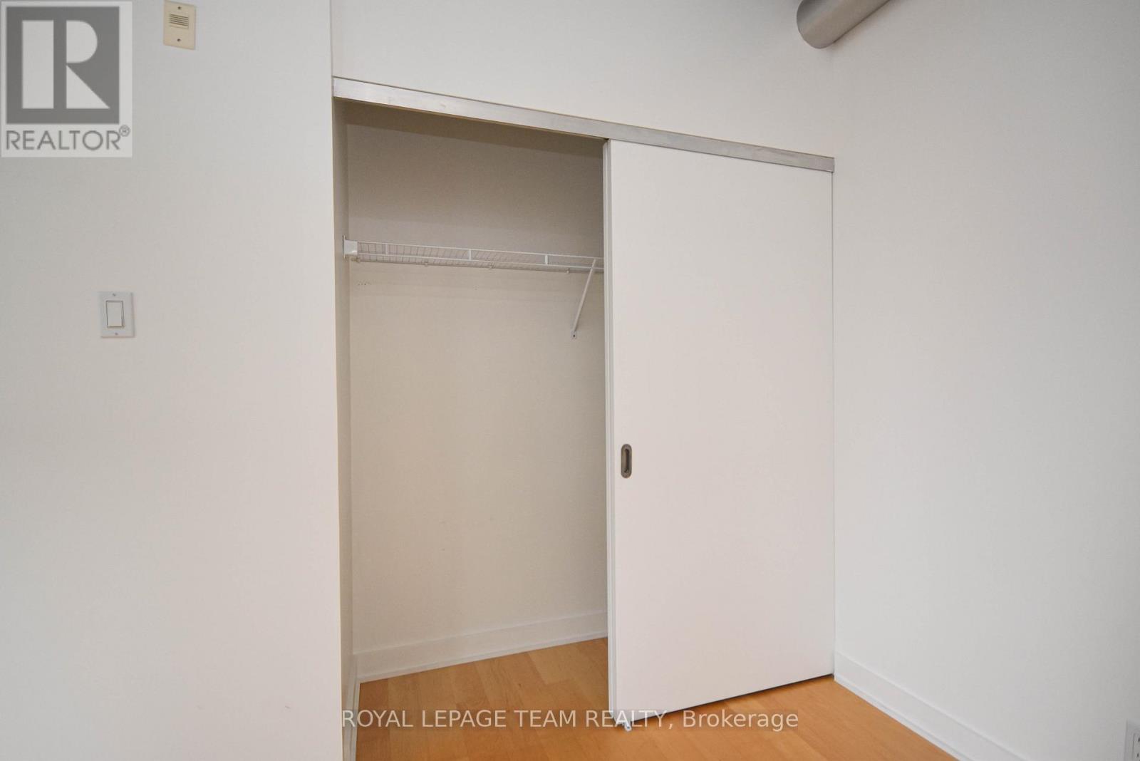 726 - 349 Mcleod Street, Ottawa, Ontario K2P 0S1 - Photo 21 - X13458242