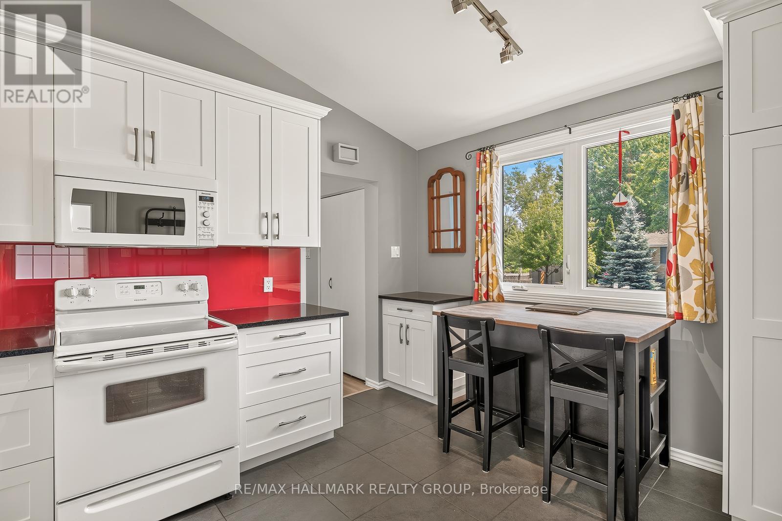 1445 Matheson Road, Ottawa, Ontario K1J 8B5 - Photo 16 - X13458348