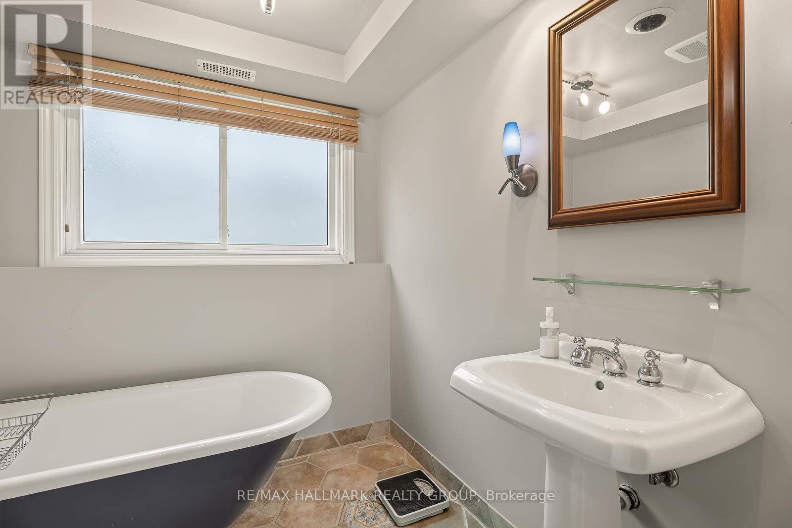 1445 Matheson Road, Ottawa, Ontario K1J 8B5 - Photo 27 - X13458348