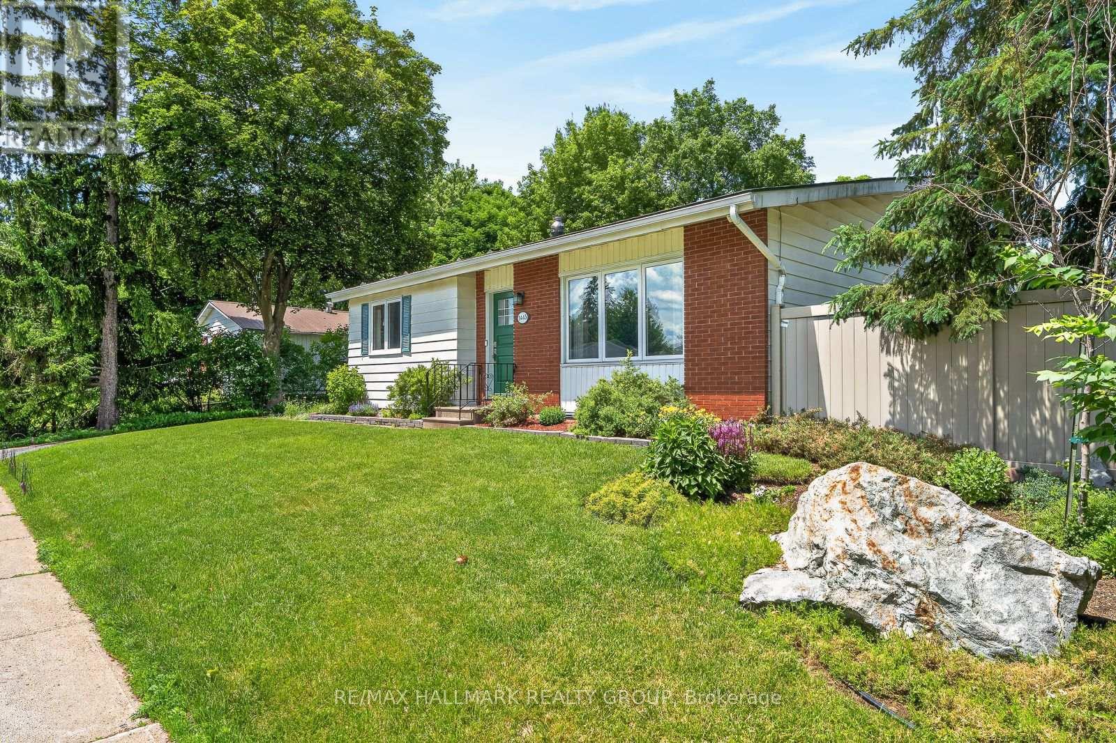 1445 Matheson Road, Ottawa, Ontario K1J 8B5 - Photo 3 - X13458348