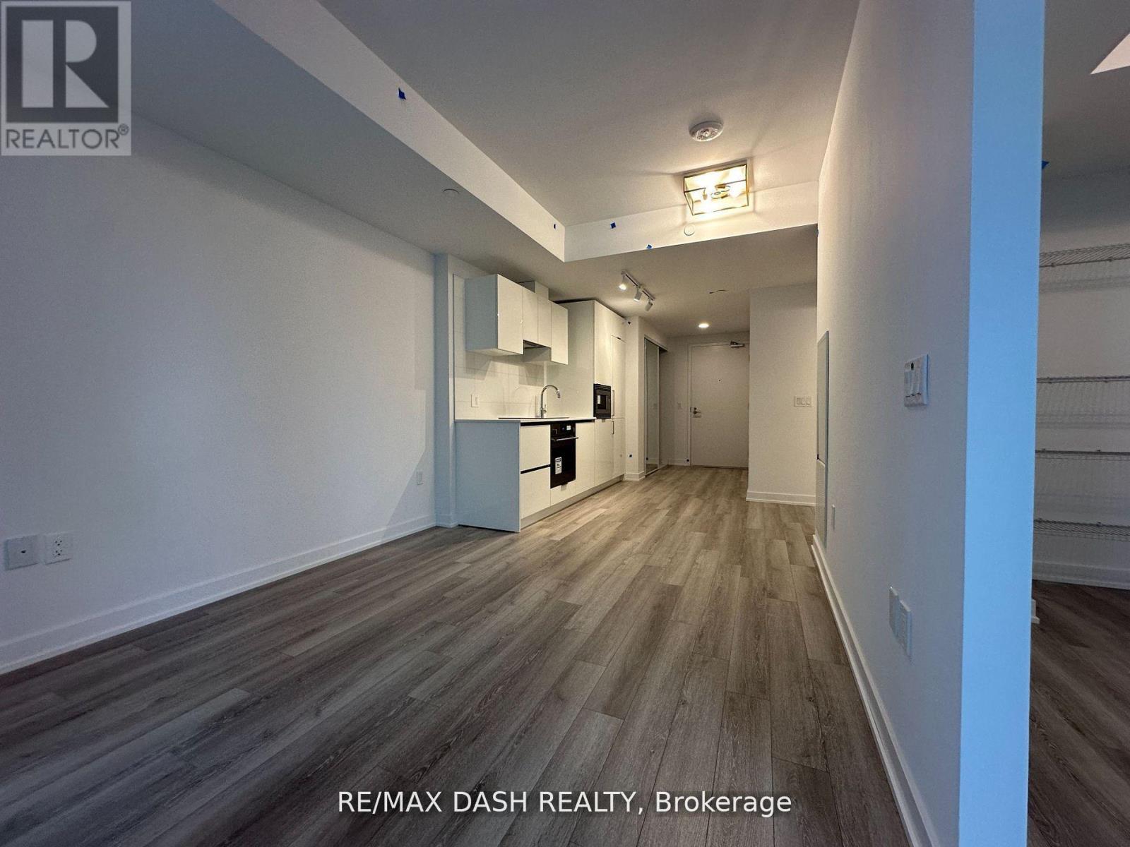1627 - 230 Simcoe Street, Toronto, Ontario  M5T 1T4 - Photo 3 - C13458138