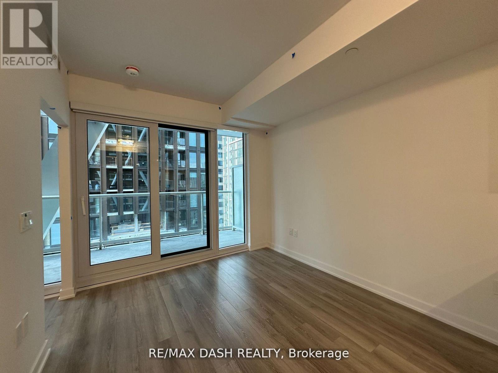 1627 - 230 Simcoe Street, Toronto, Ontario  M5T 1T4 - Photo 6 - C13458138