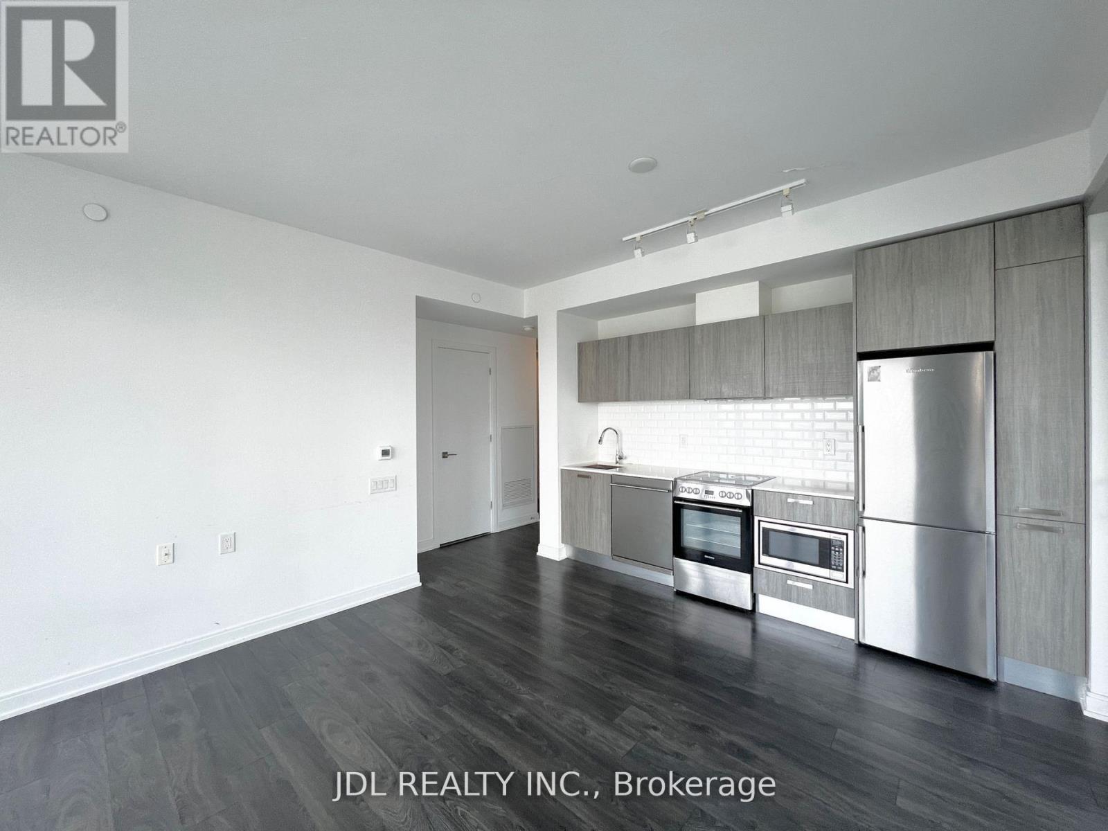 2210 - 50 Charles Street E, Toronto, Ontario M4Y 0C3 - Photo 3 - C13458244