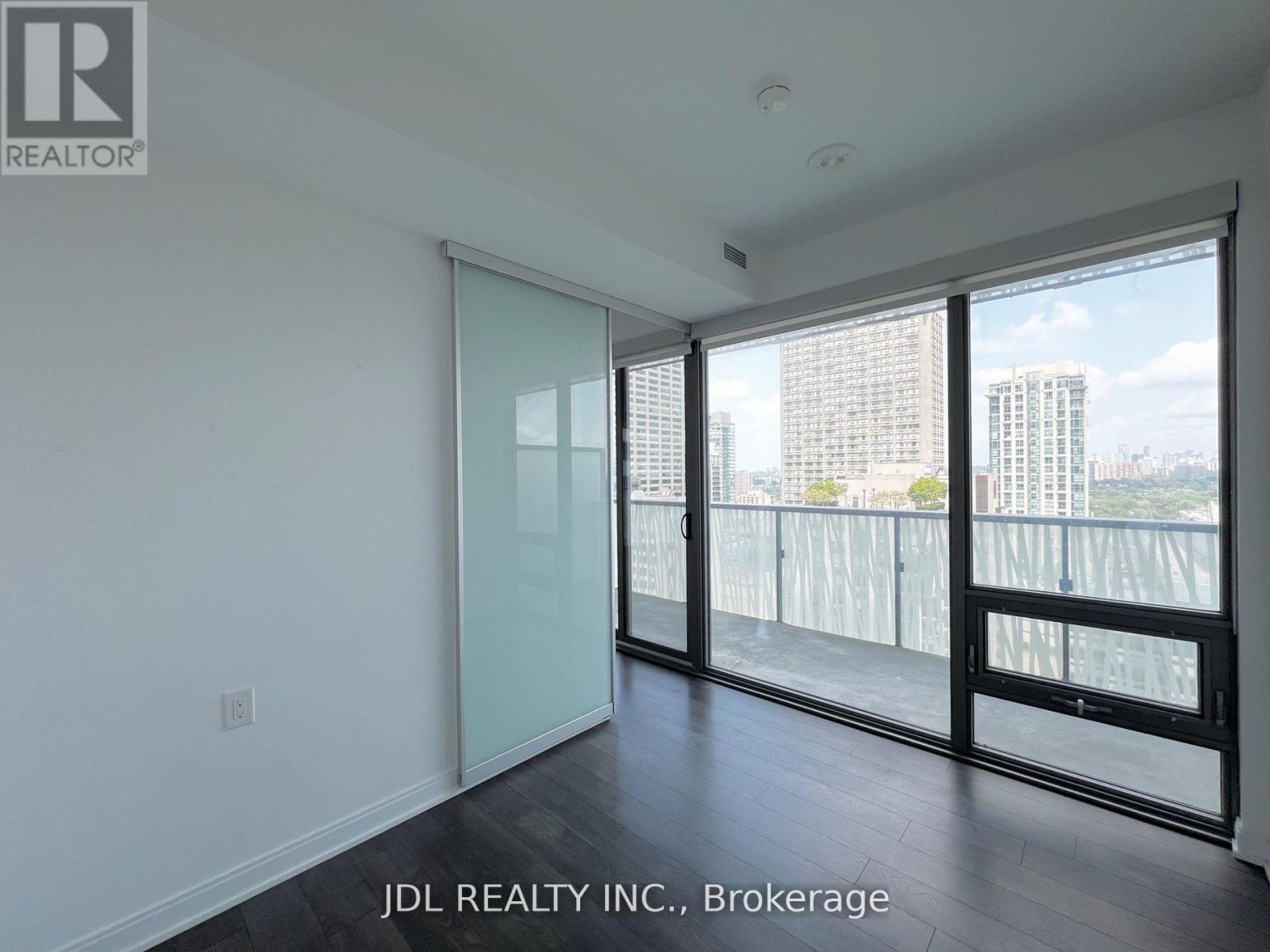 2210 - 50 Charles Street E, Toronto, Ontario M4Y 0C3 - Photo 7 - C13458244