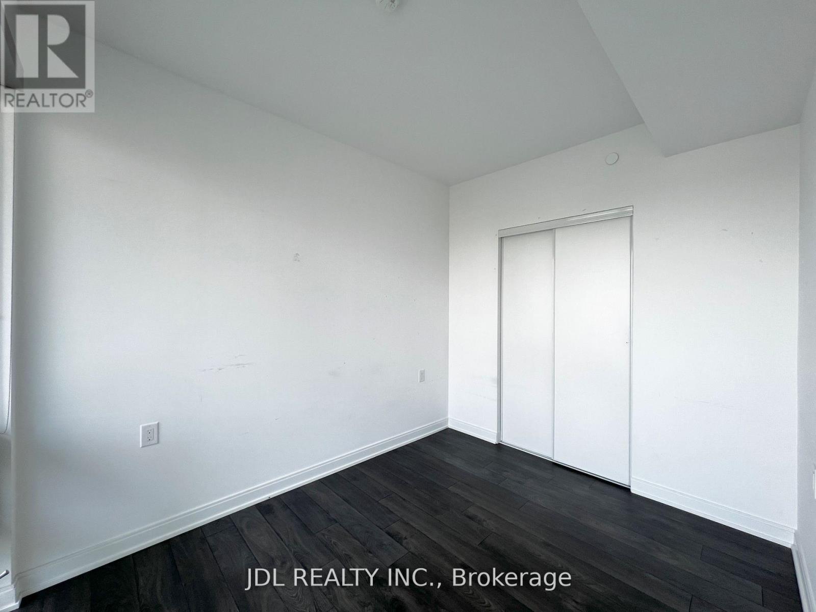 2210 - 50 Charles Street E, Toronto, Ontario M4Y 0C3 - Photo 8 - C13458244