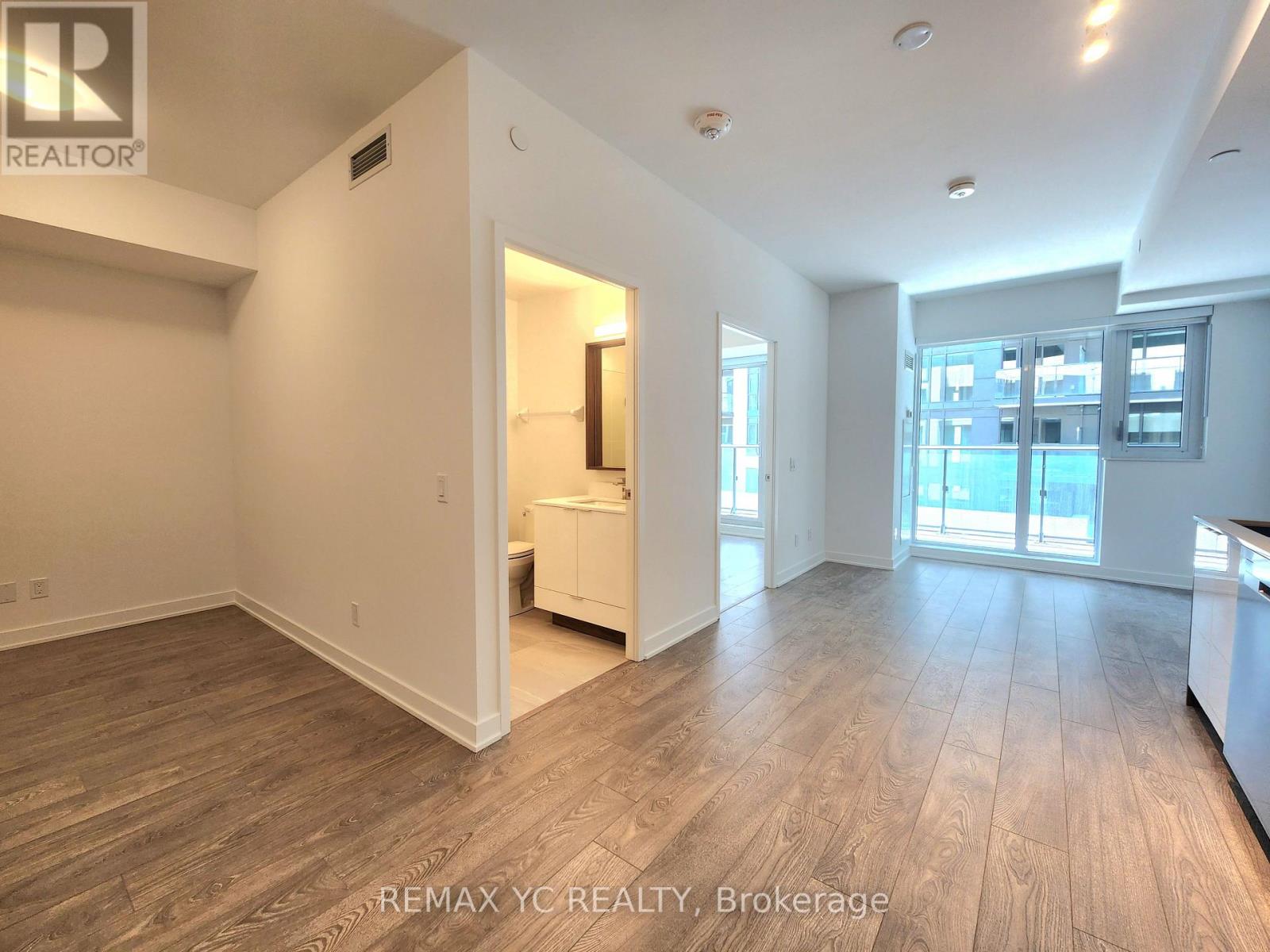 915 - 543 Richmond Street W, Toronto, Ontario  M5V 1Y9 - Photo 2 - C13458278