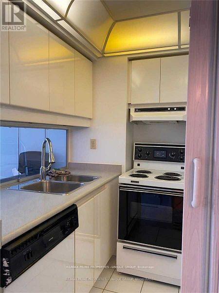 512 - 736 Bay Street, Toronto, Ontario  M5G 1N6 - Photo 5 - C13458336