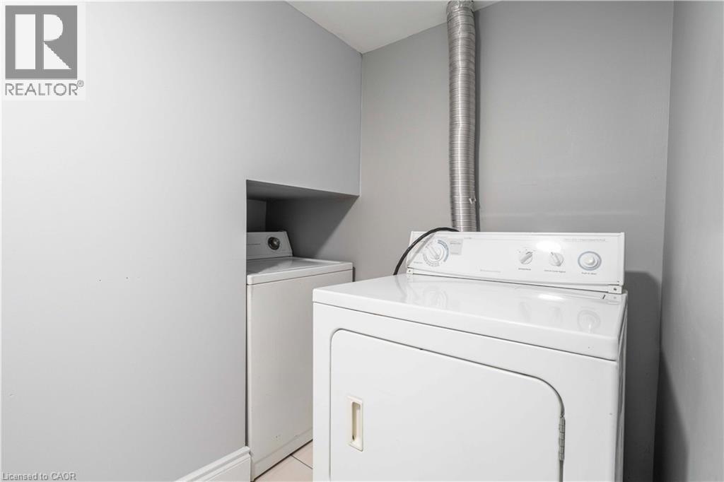 73 West 3rd Unit# B, Hamilton, Ontario  L9C 3K2 - Photo 15 - 40840882