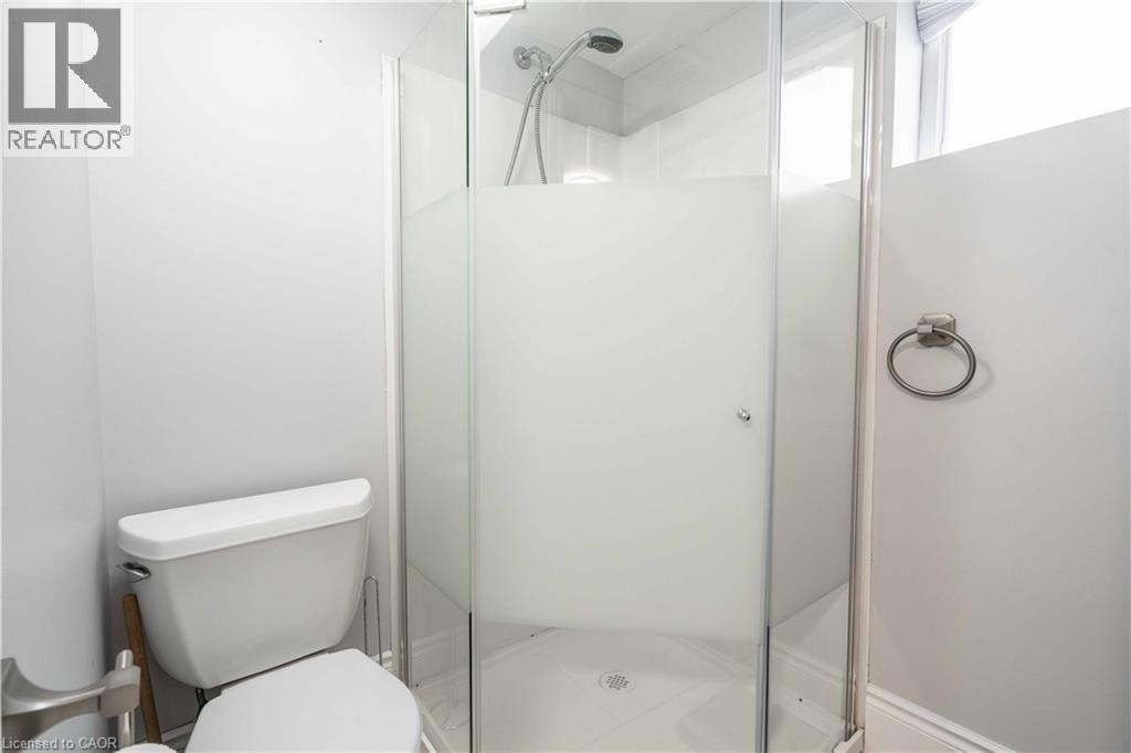 73 West 3rd Unit# B, Hamilton, Ontario  L9C 3K2 - Photo 18 - 40840882