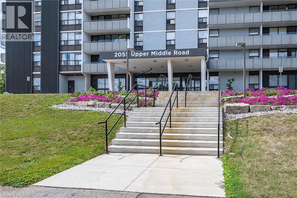 2055 Upper Middle Road Unit# 1202, Burlington, Ontario  L7P 3P4 - Photo 3 - 40840163