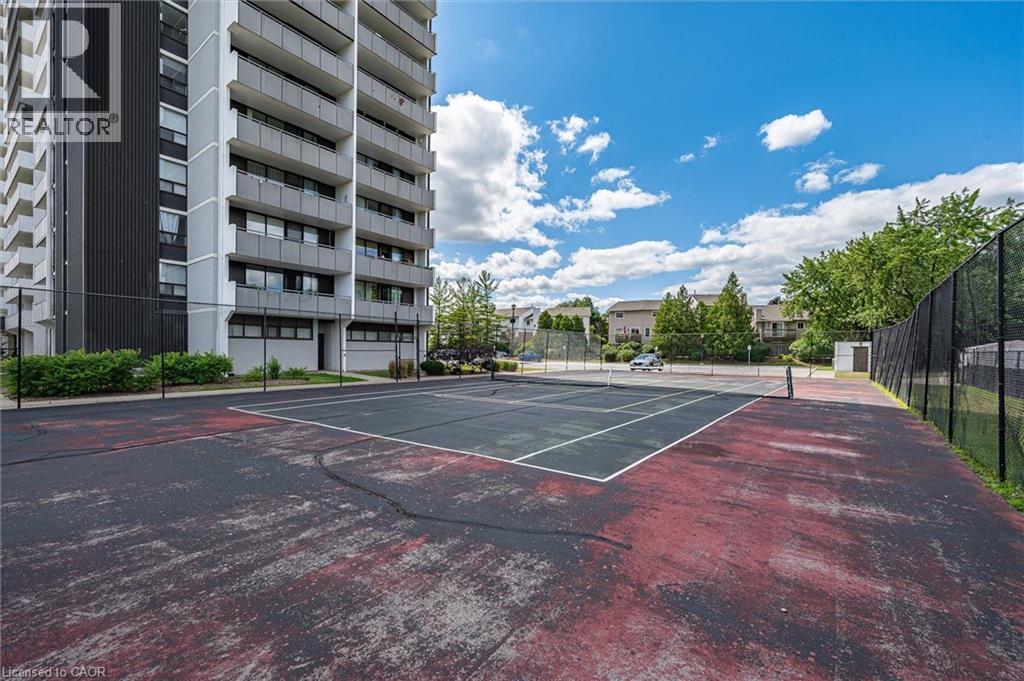 2055 Upper Middle Road Unit# 1202, Burlington, Ontario  L7P 3P4 - Photo 49 - 40840163