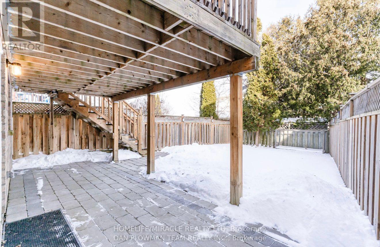 3 Teddington Crescent, Whitby, Ontario  L1R 1S4 - Photo 20 - E13458124