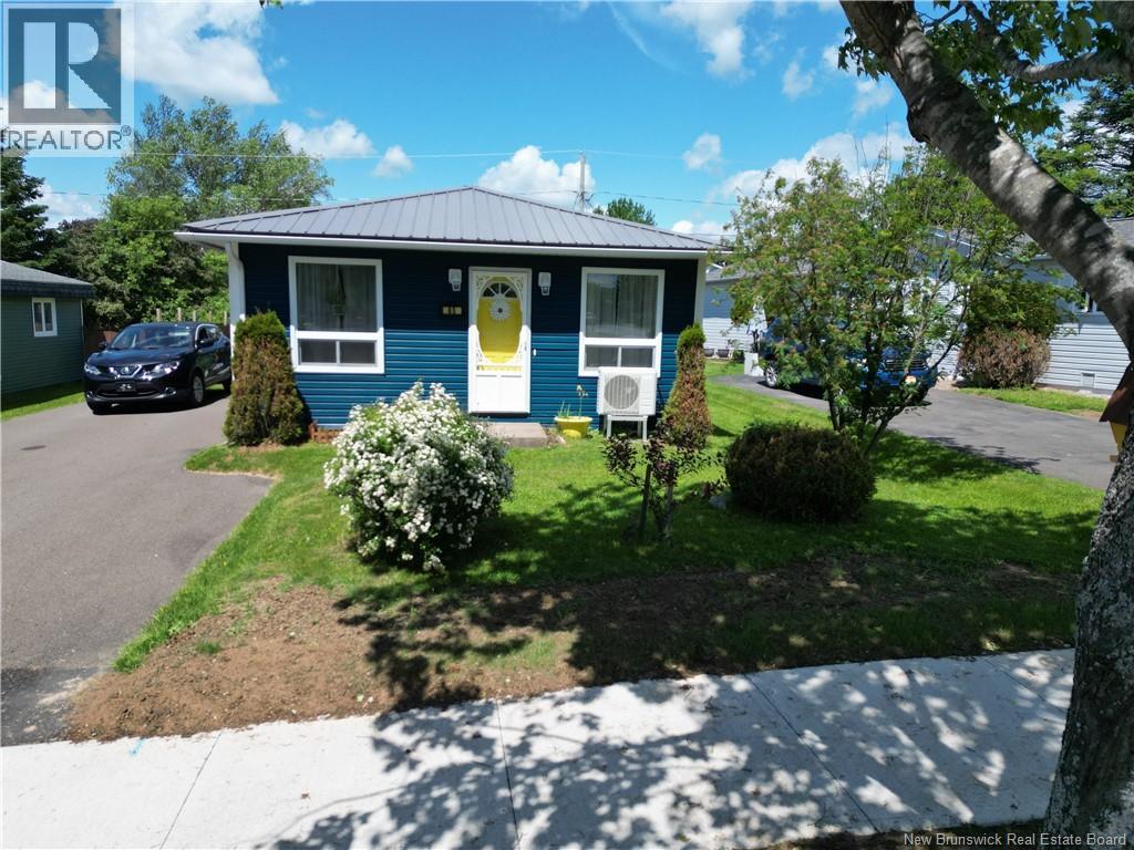 85 Stairs Street, Fredericton, New Brunswick  E3B 5V6 - Photo 2 - NB142113