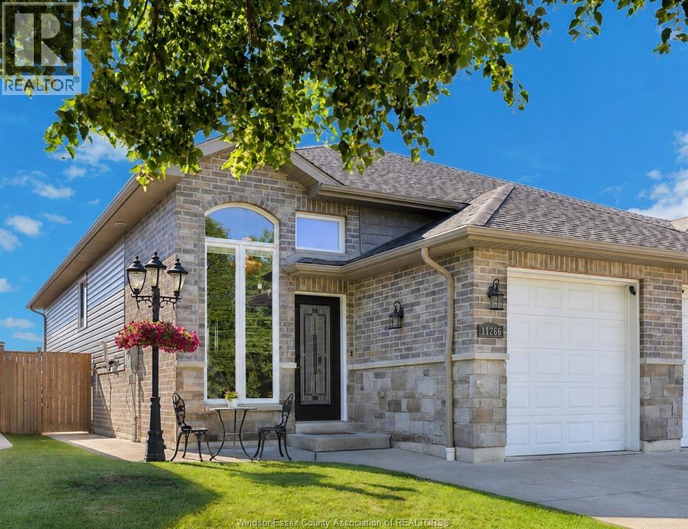 11266 TIMBER BAY CRESCENT, Windsor, Ontario