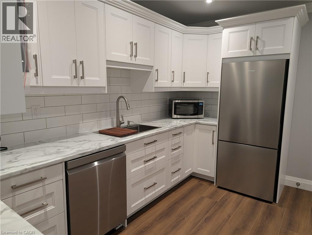 100 Lakeshore Road E Unit# 303, Oakville, Ontario  L6J 6M9 - Photo 36 - 40824506