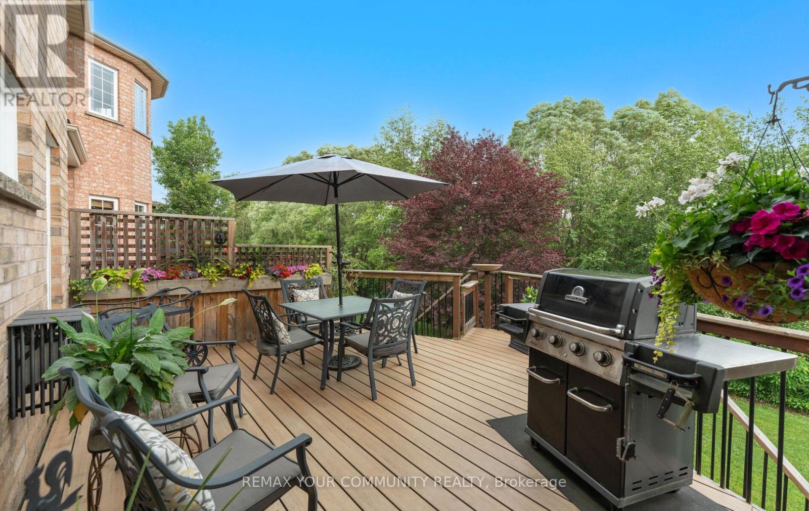 39 Raintree Crescent, Richmond Hill, Ontario L4E 3T6 - Photo 38 - N13458144