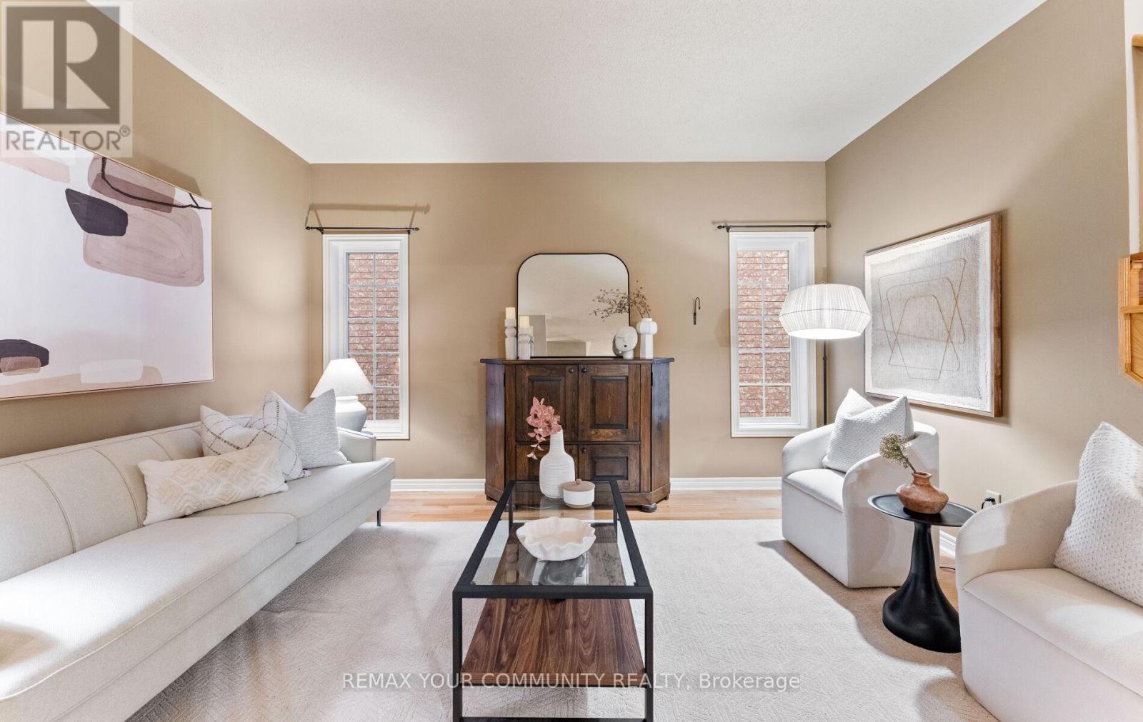 39 Raintree Crescent, Richmond Hill, Ontario L4E 3T6 - Photo 8 - N13458144