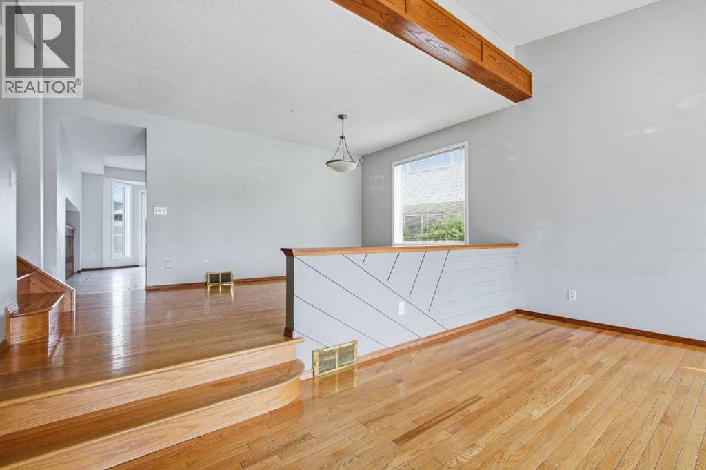 201 Sierra Morena Circle SW, Calgary, Alberta  T3H 2W8 - Photo 38 - A2321592