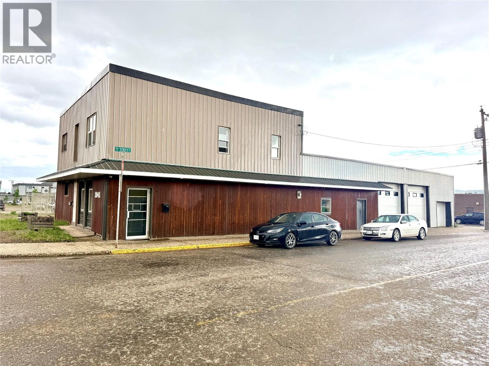 1041 Alaska Avenue, Dawson Creek, British Columbia  V1G 1Y7 - Photo 1 - 10391813