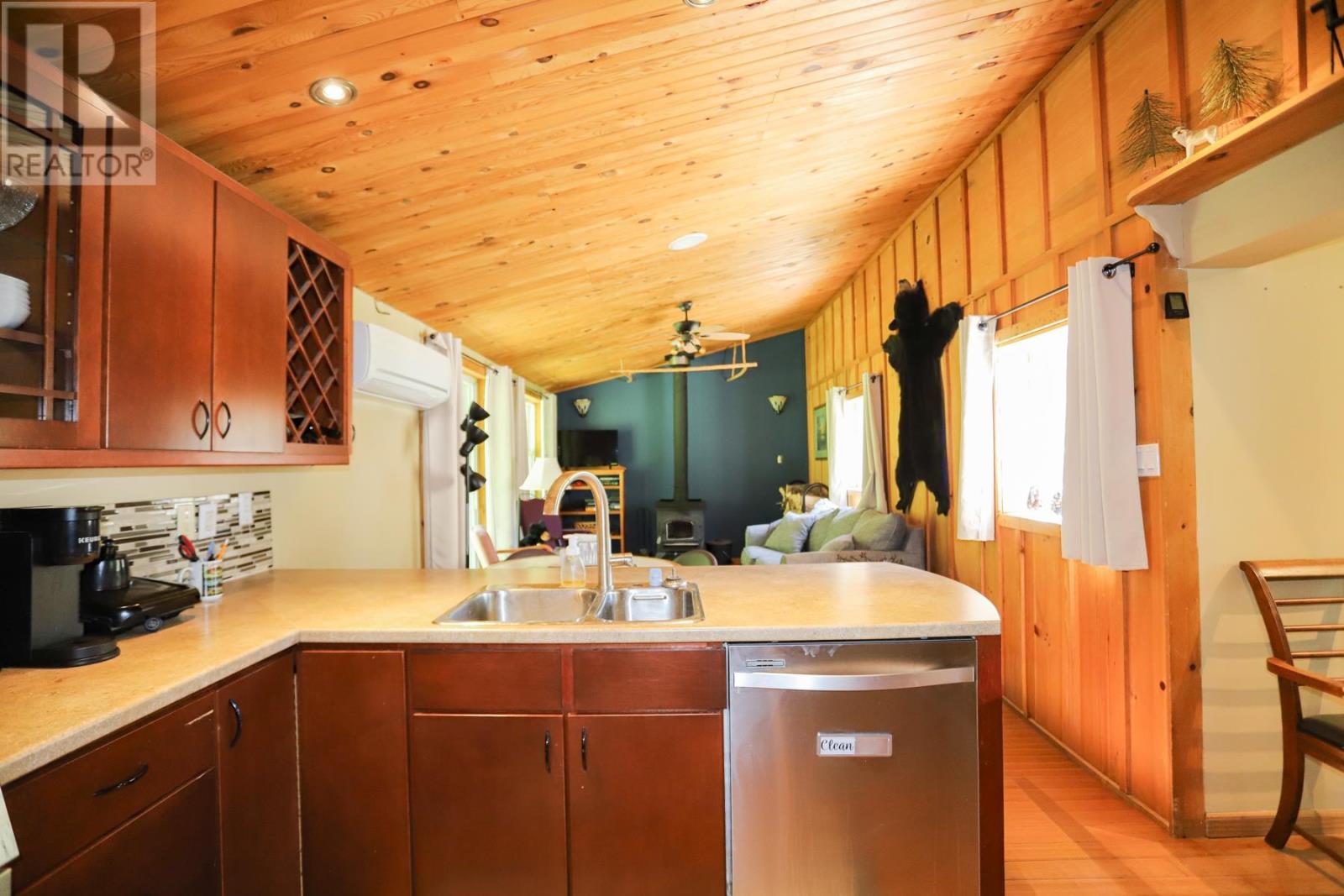 378 Pickard Rd, Goulais River, Ontario  P0S 1E0 - Photo 14 - SM261447