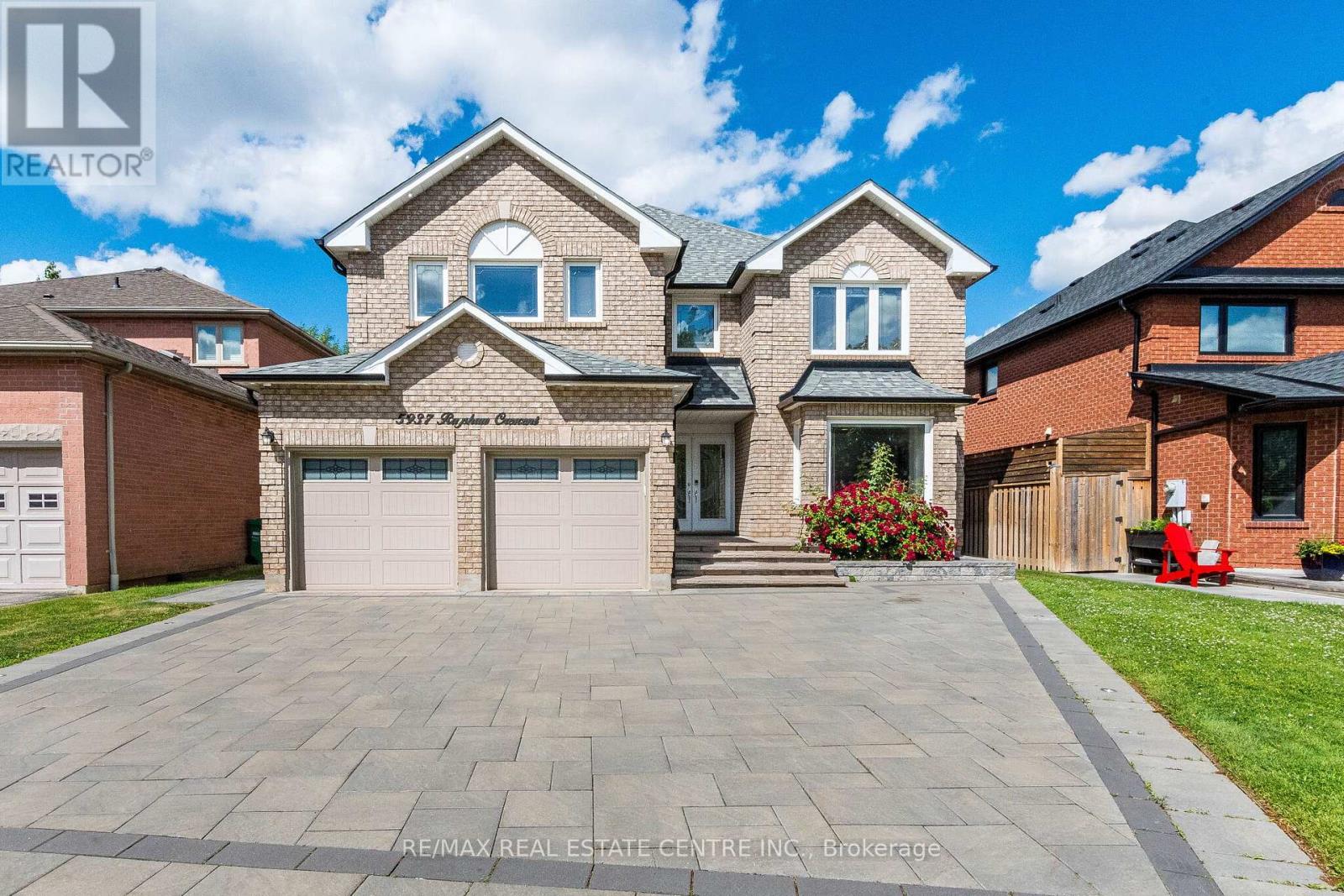 5937 RAYSHAW CRESCENT, Mississauga, Ontario