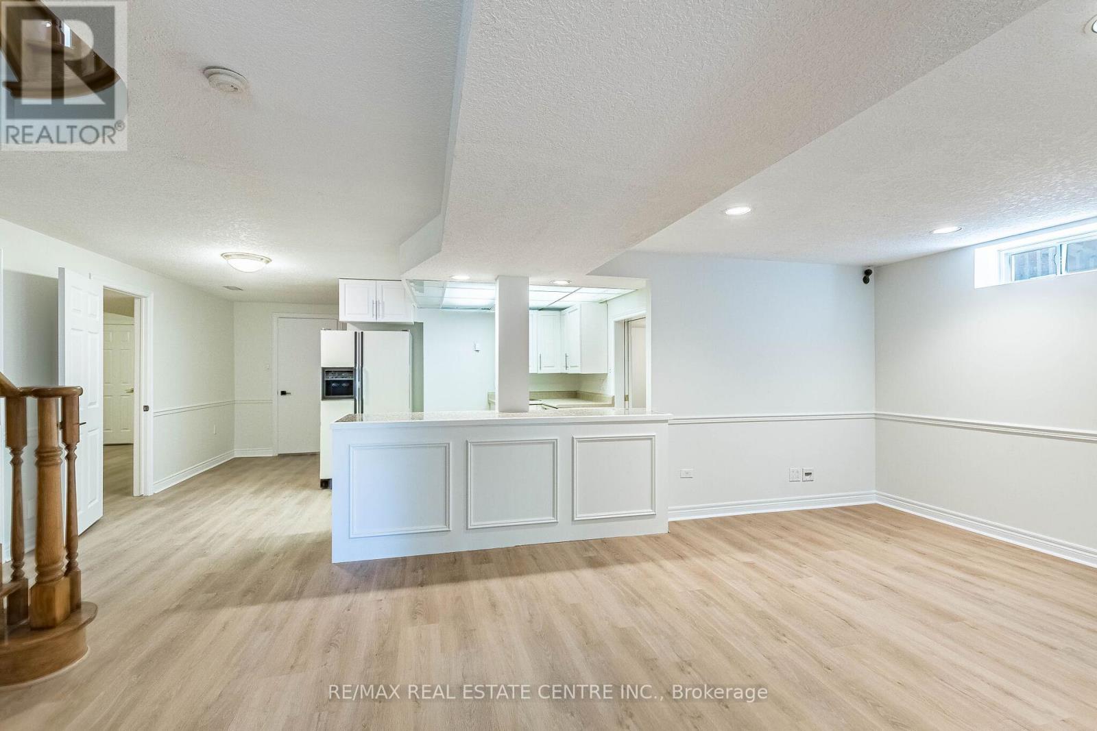 5937 Rayshaw Crescent, Mississauga, Ontario  L5M 2P1 - Photo 39 - W13458142