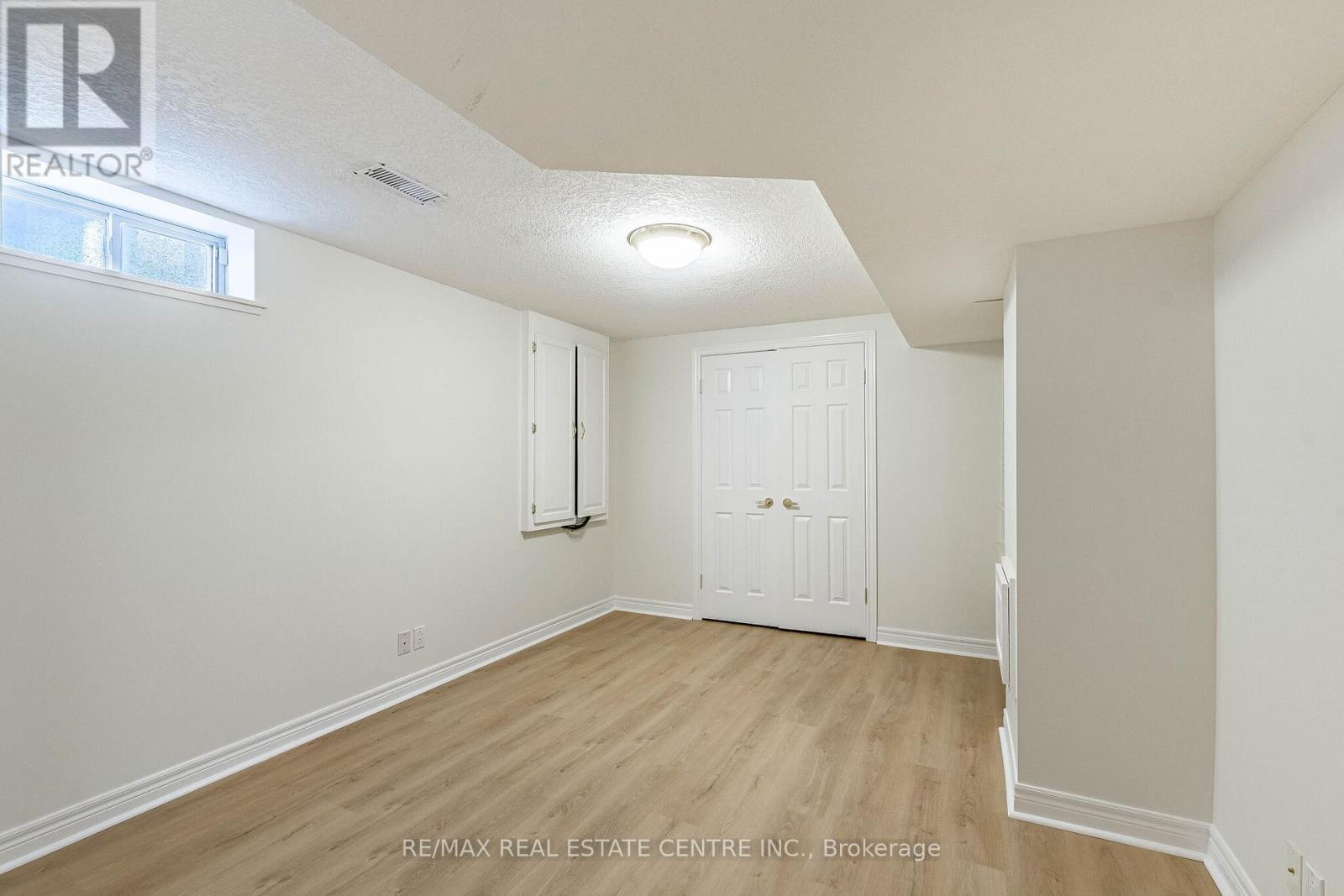 5937 Rayshaw Crescent, Mississauga, Ontario  L5M 2P1 - Photo 40 - W13458142