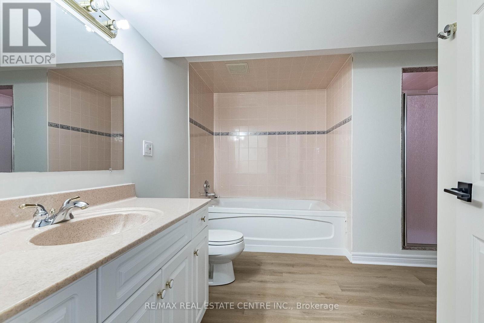 5937 Rayshaw Crescent, Mississauga, Ontario  L5M 2P1 - Photo 41 - W13458142