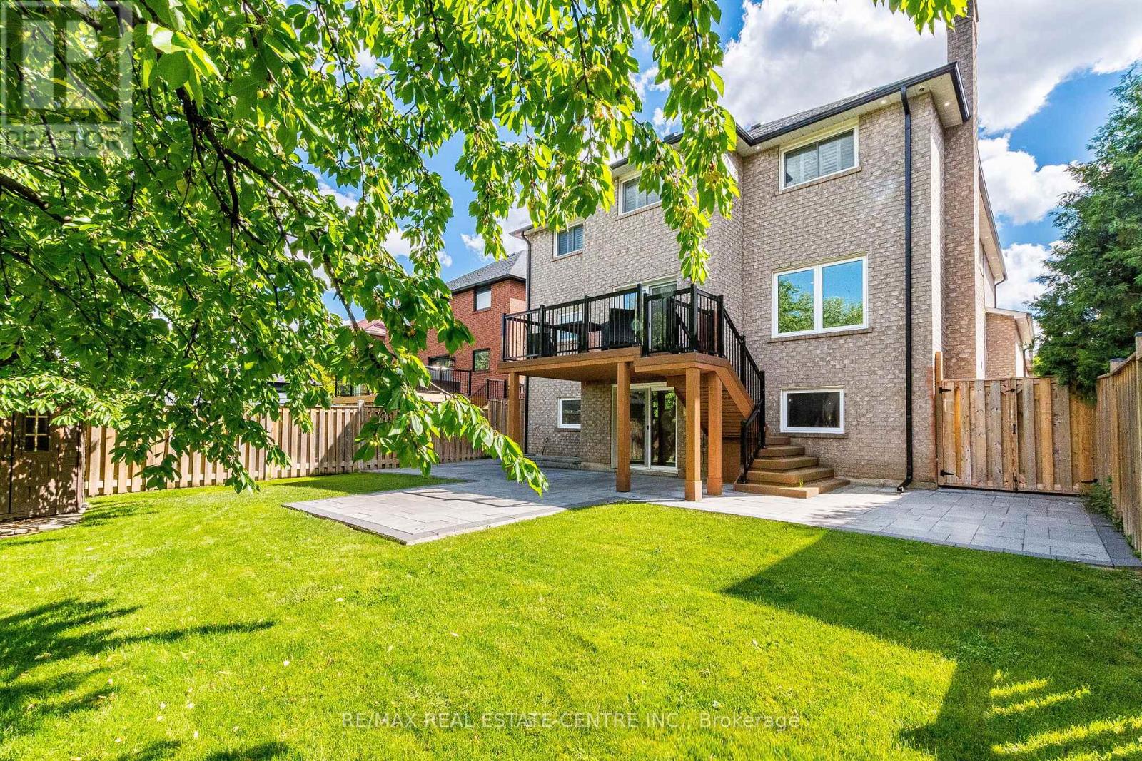 5937 Rayshaw Crescent, Mississauga, Ontario  L5M 2P1 - Photo 47 - W13458142