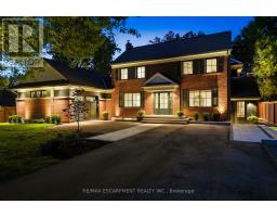 727 KING ROAD, Burlington, Ontario