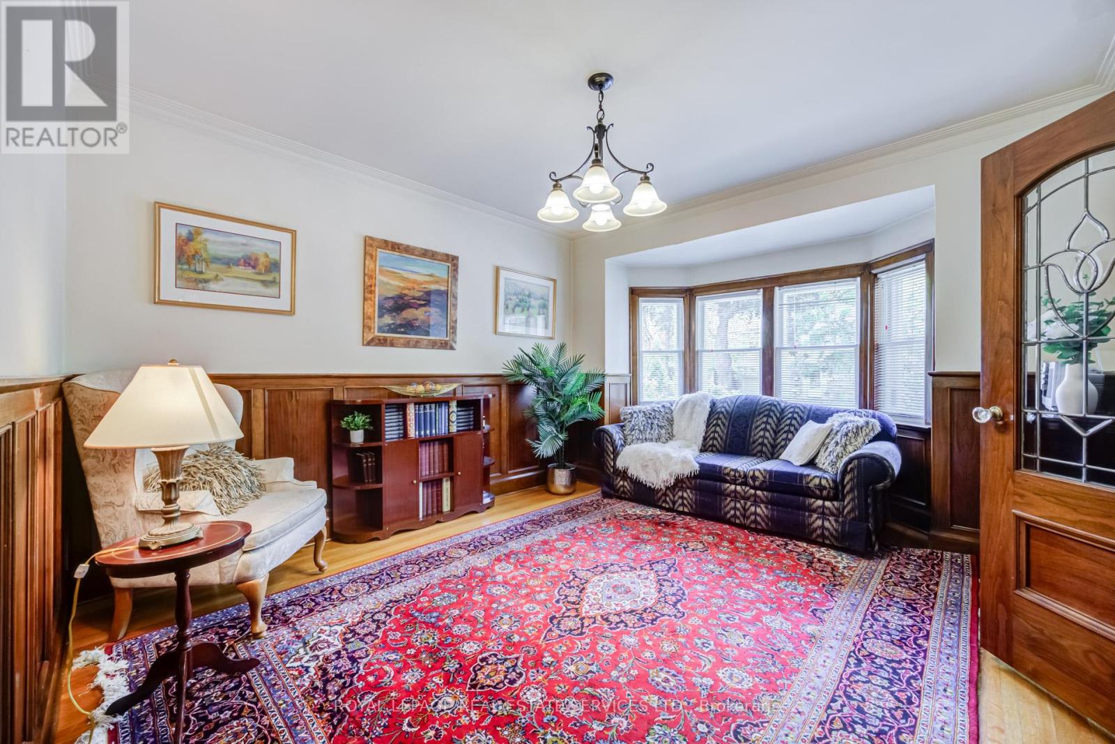51 Halford Avenue, Toronto, Ontario  M6S 4E9 - Photo 10 - W13458368