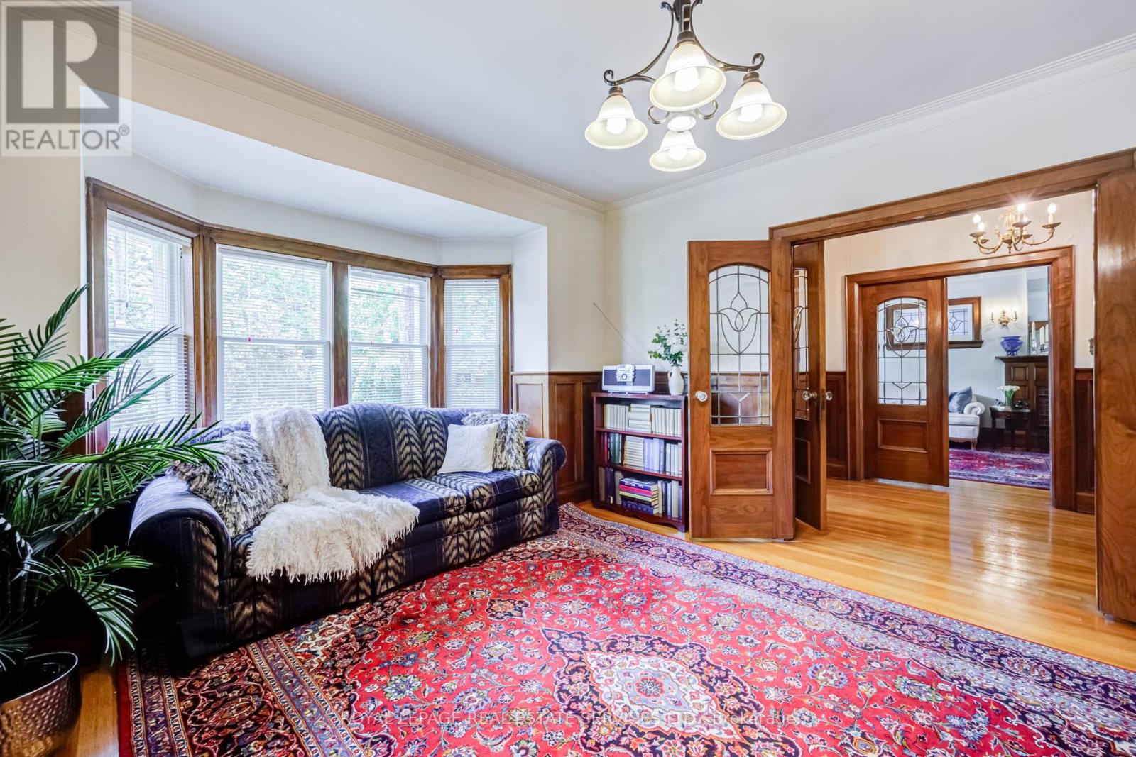 51 Halford Avenue, Toronto, Ontario  M6S 4E9 - Photo 12 - W13458368