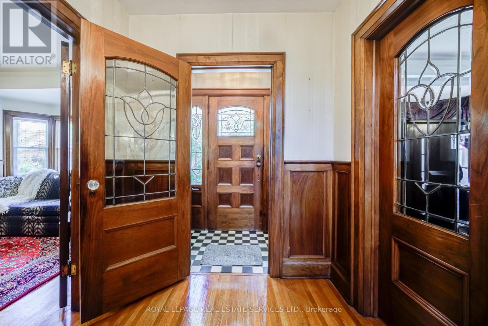51 Halford Avenue, Toronto, Ontario  M6S 4E9 - Photo 3 - W13458368